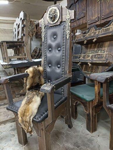 Трон (VIP) Златослав